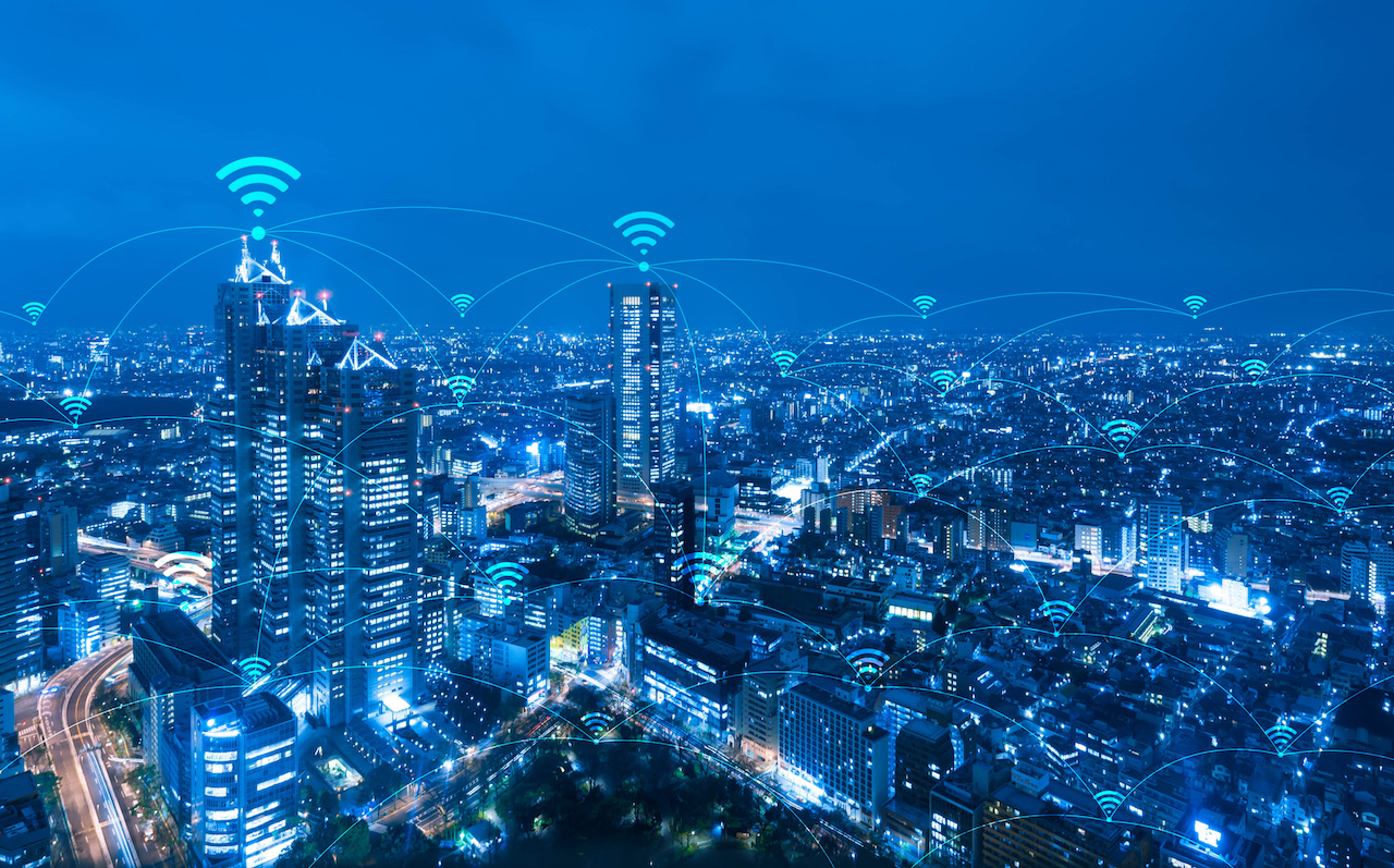 The smart connected building FM Media